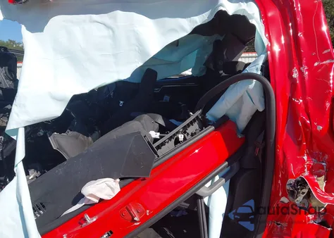 2022 Chevrolet Silverado 1500 2Wd Short Bed Rst из США, поврежденный, VIN 3GCPADEDXNG653498